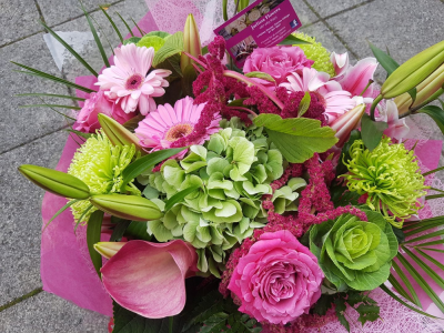 Dilly's delight bouquet - flowers used may differ to the ones in the picture. depending on availability