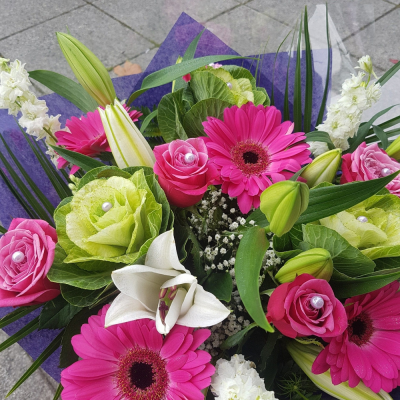 pearly hugs bouquet - Bouquet has pearl headed pins in ROSES, 