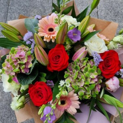 loving you bouquet  - hand-tied in water in a box 